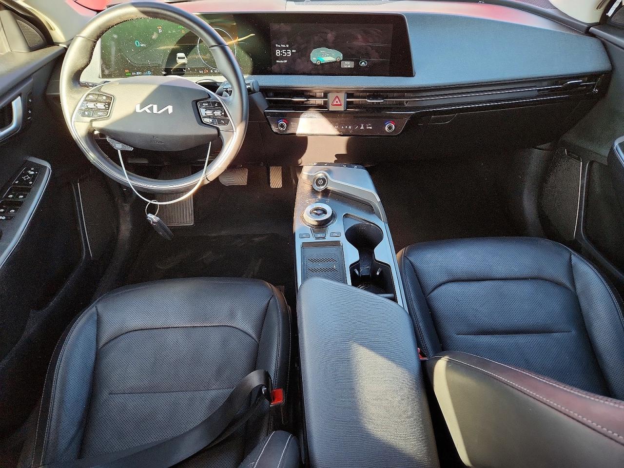 2023 KIA EV6 Light