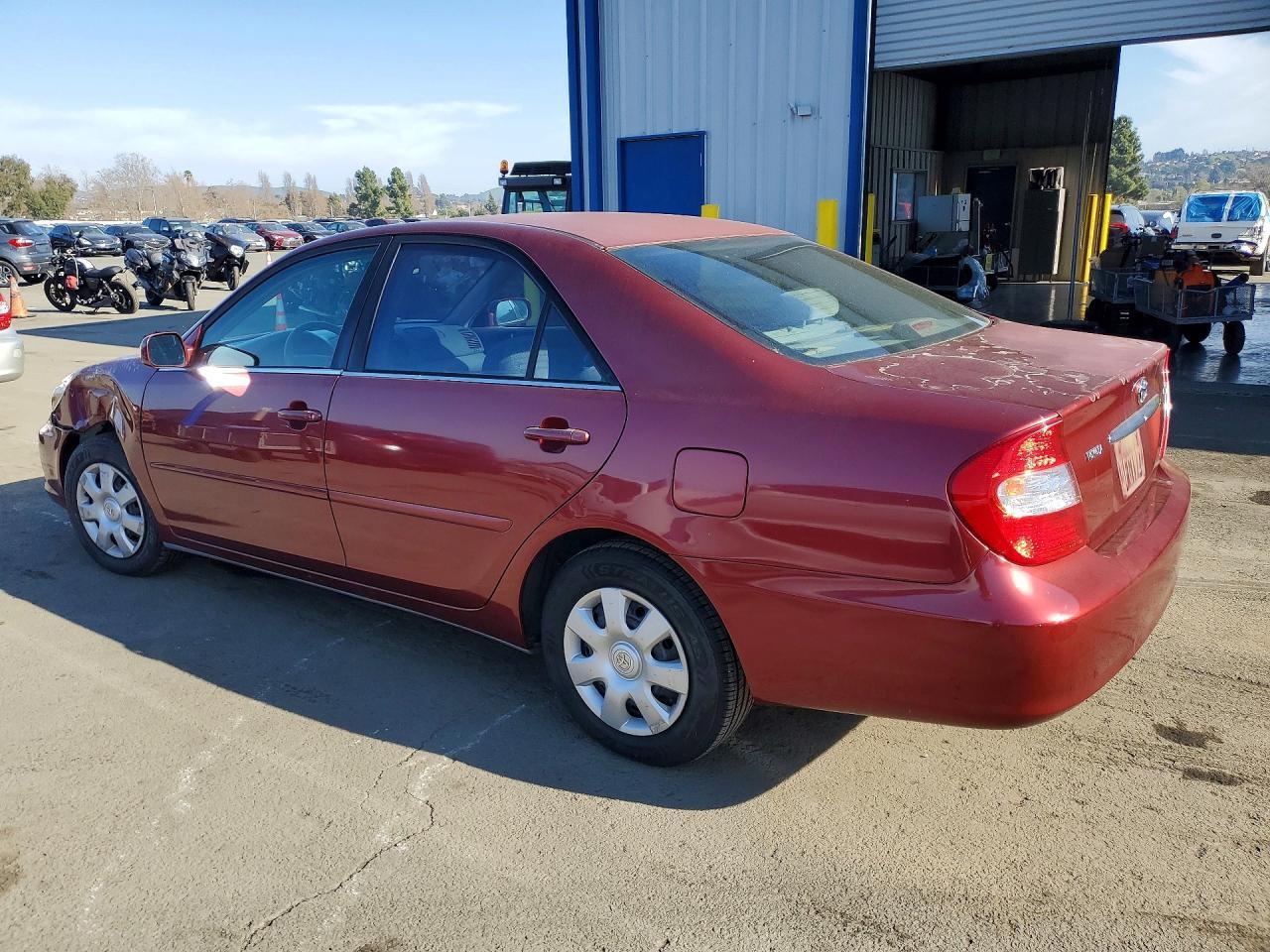 2003 Toyota Camry le