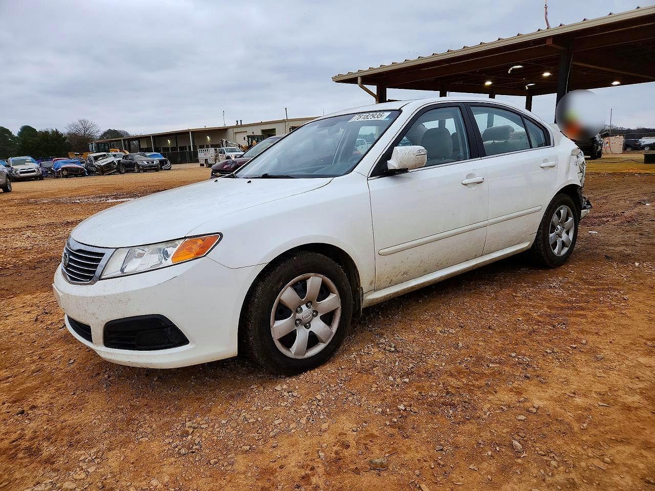 2010 KIA Optima lx