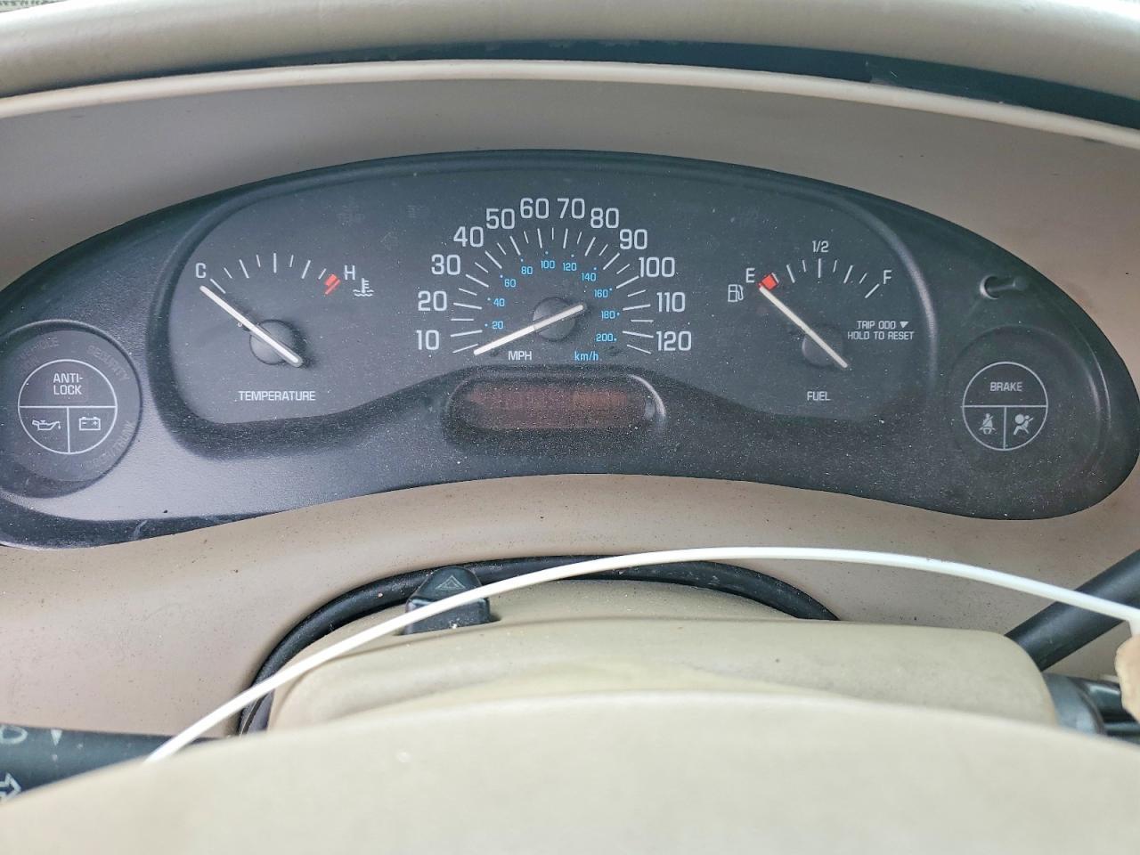 2005 Buick Century Custom