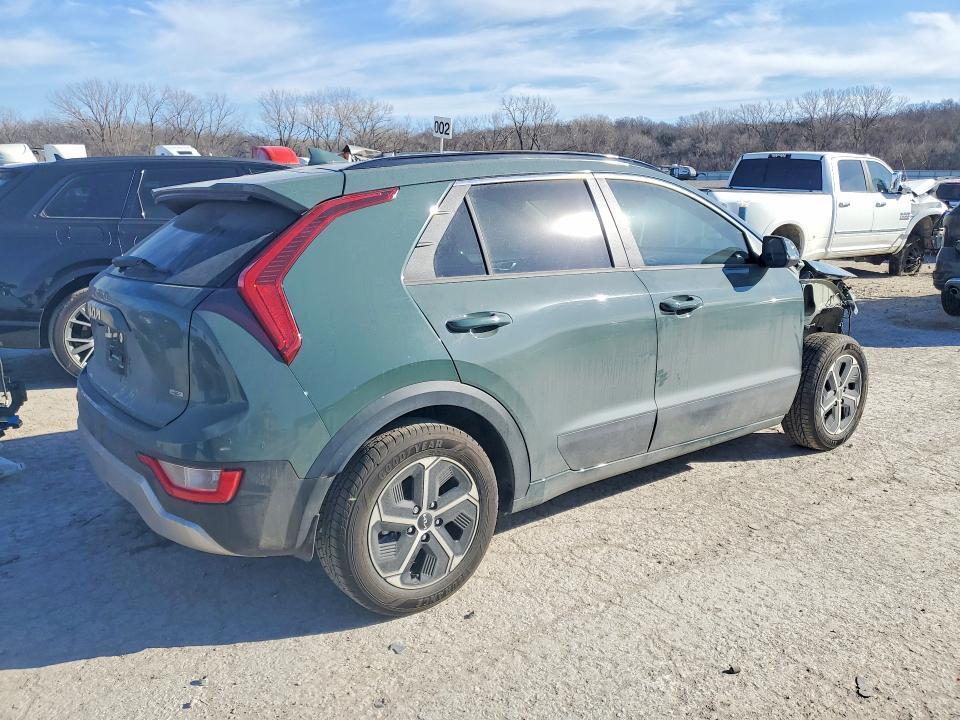 2023 KIA Niro ex