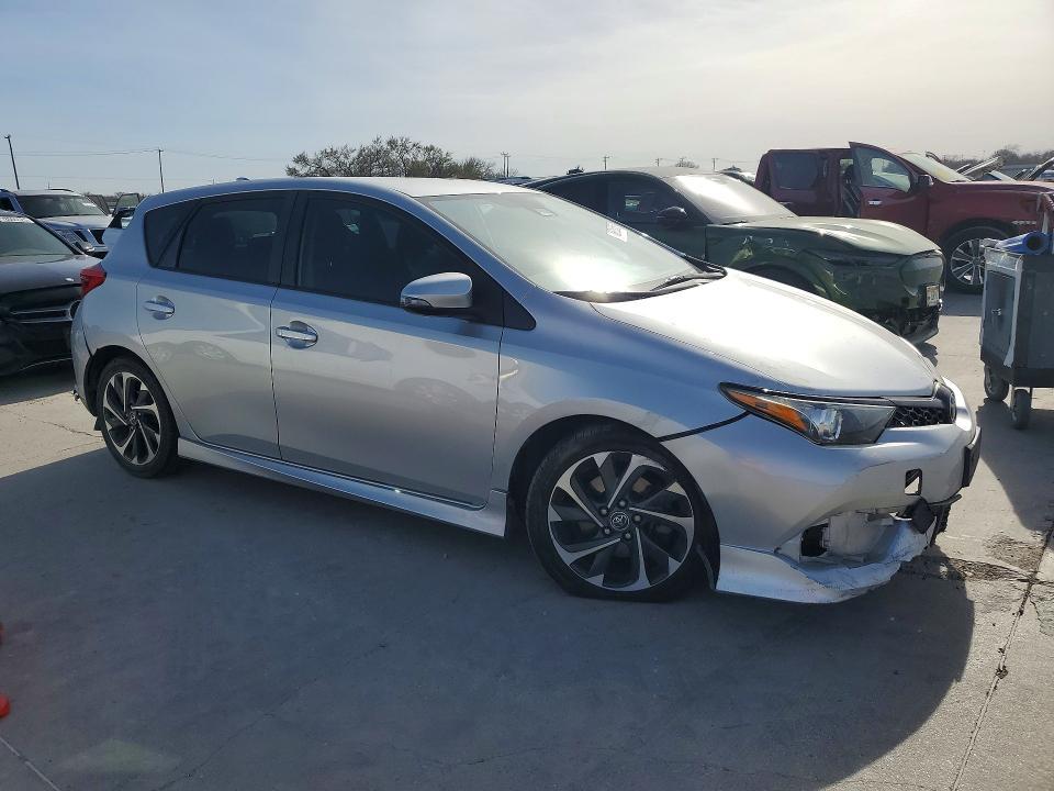 2017 Toyota Corolla im Base