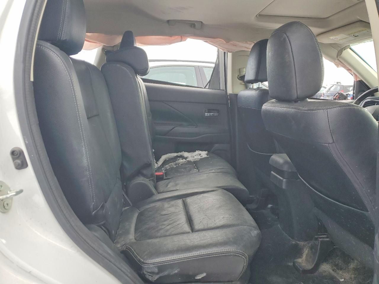 2018 Mitsubishi Outlander es