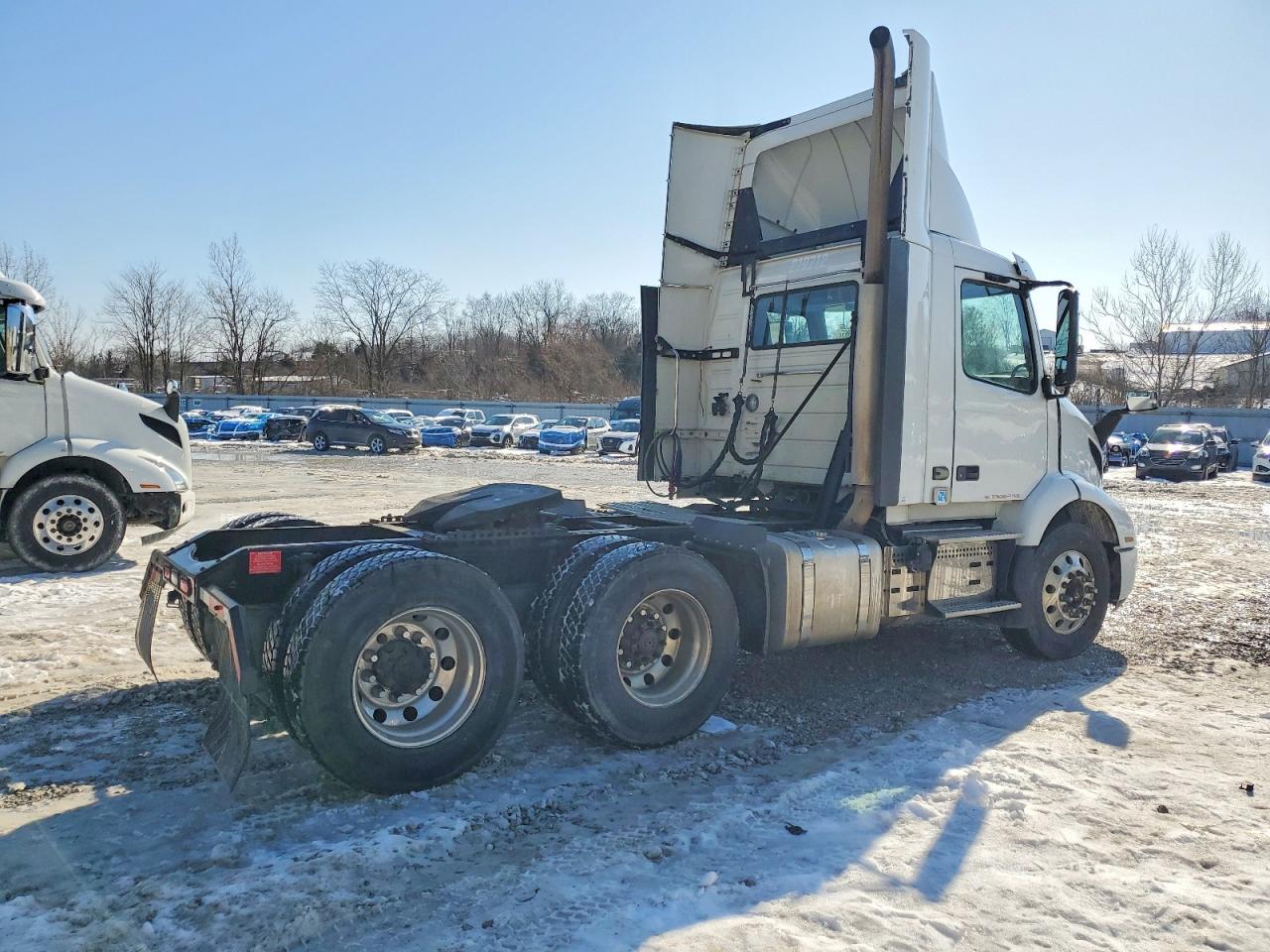 2020 Volvo VNR