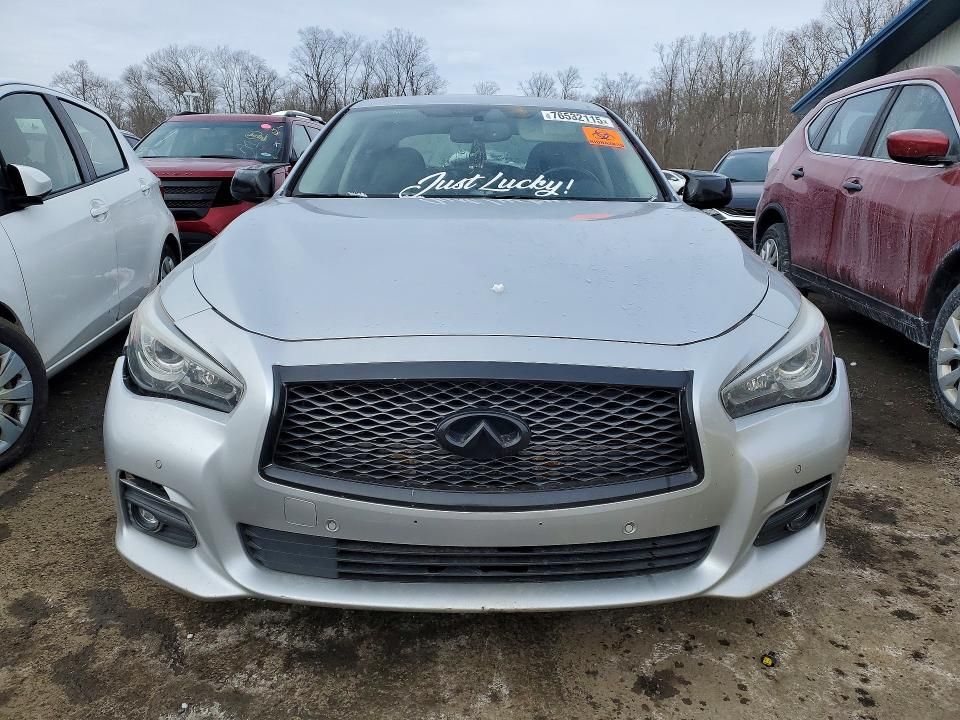 2017 Infiniti Q50 Premium