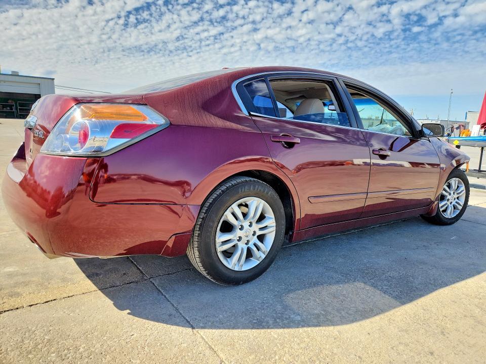 2012 Niss Altima