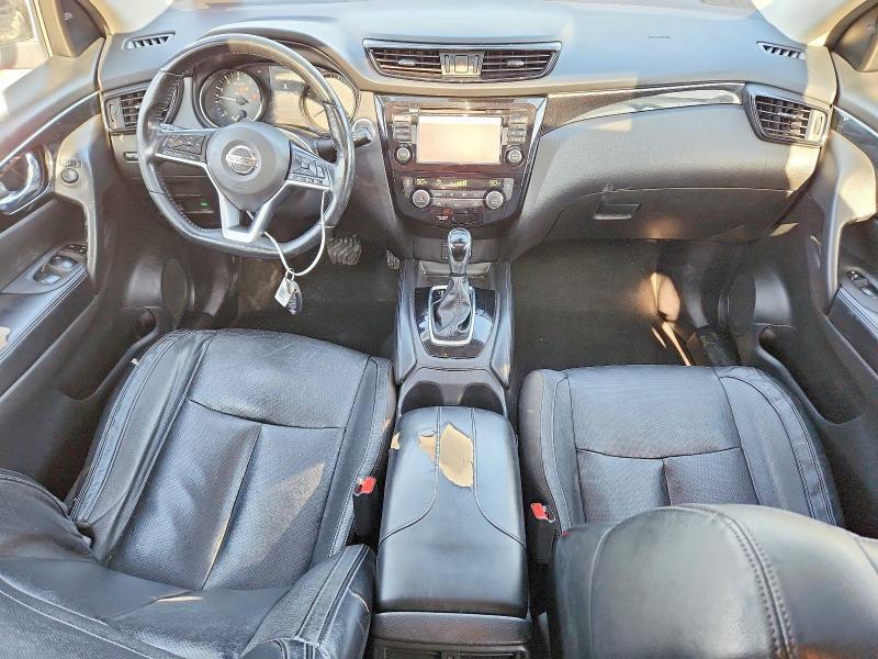 2017 Nissan Rogue Sport sl