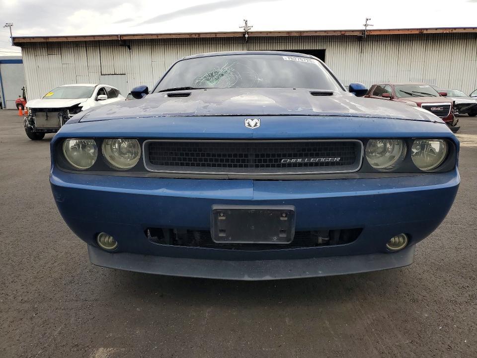 2009 Dodge Challenger se