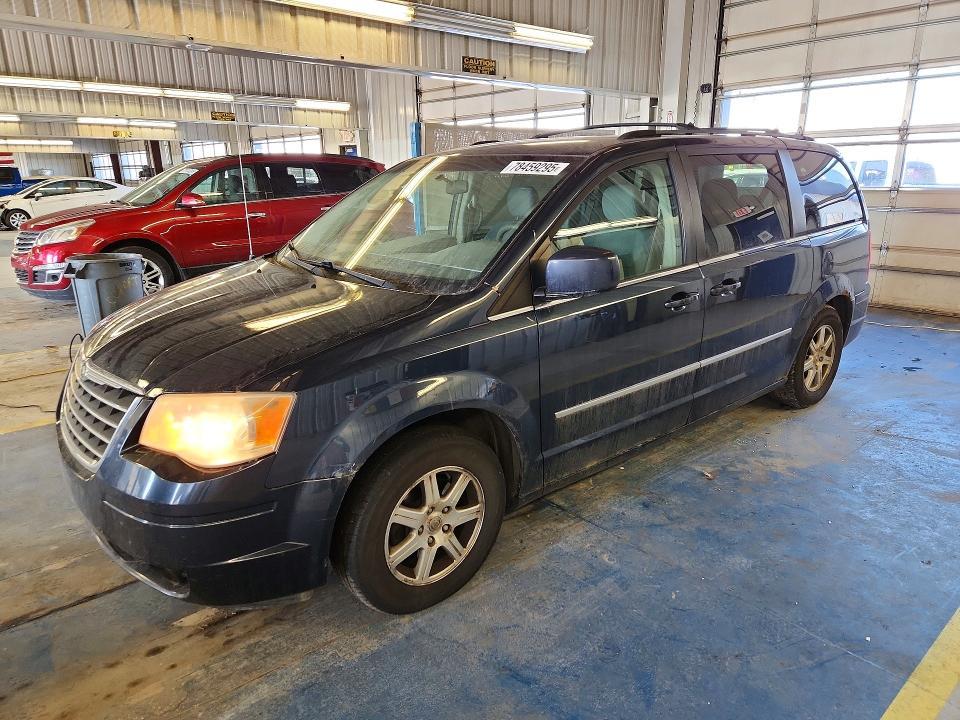 2009 Chrysler Town & Country Touring