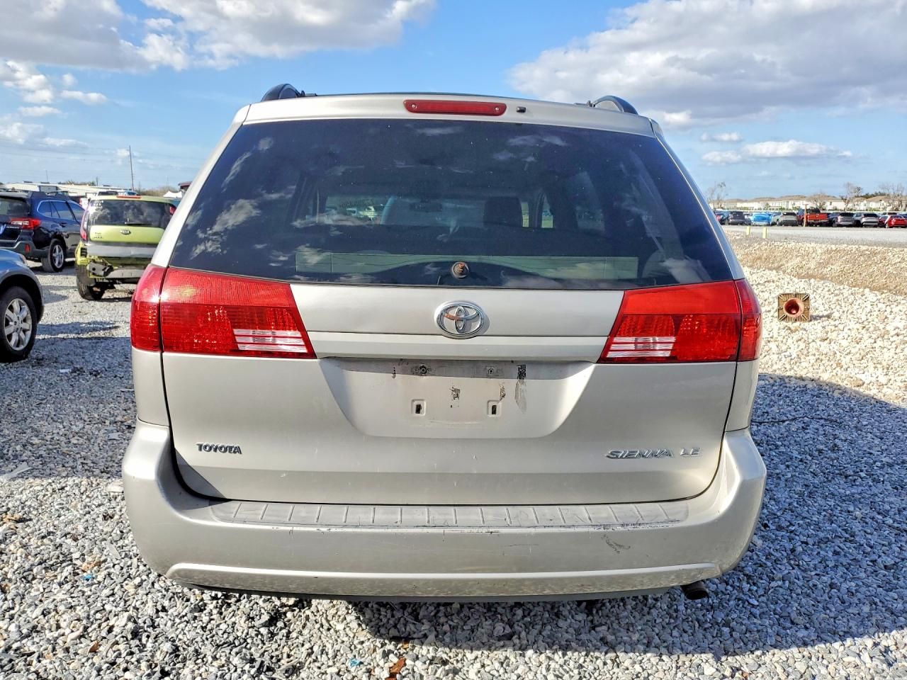 2005 Toyota Sienna ce