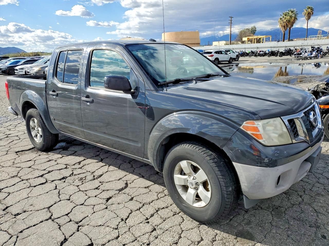 2013 Nissan Frontier s