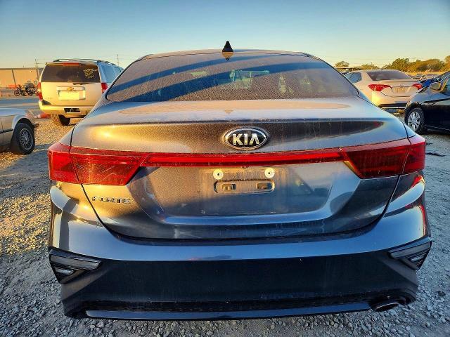 2021 KIA Forte fe