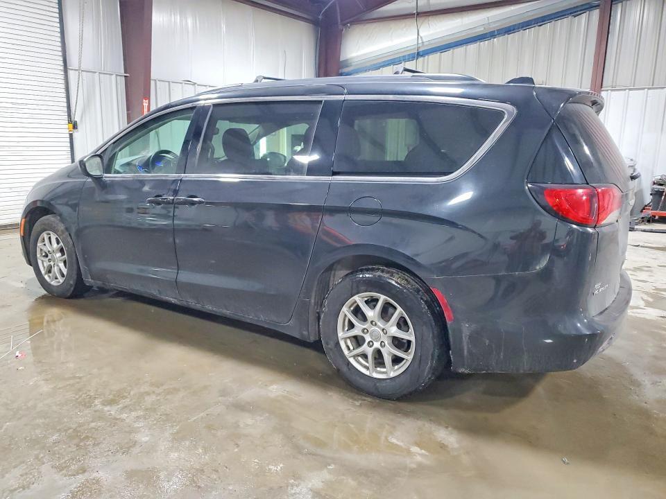 2020 Chrysler Voyager lxi