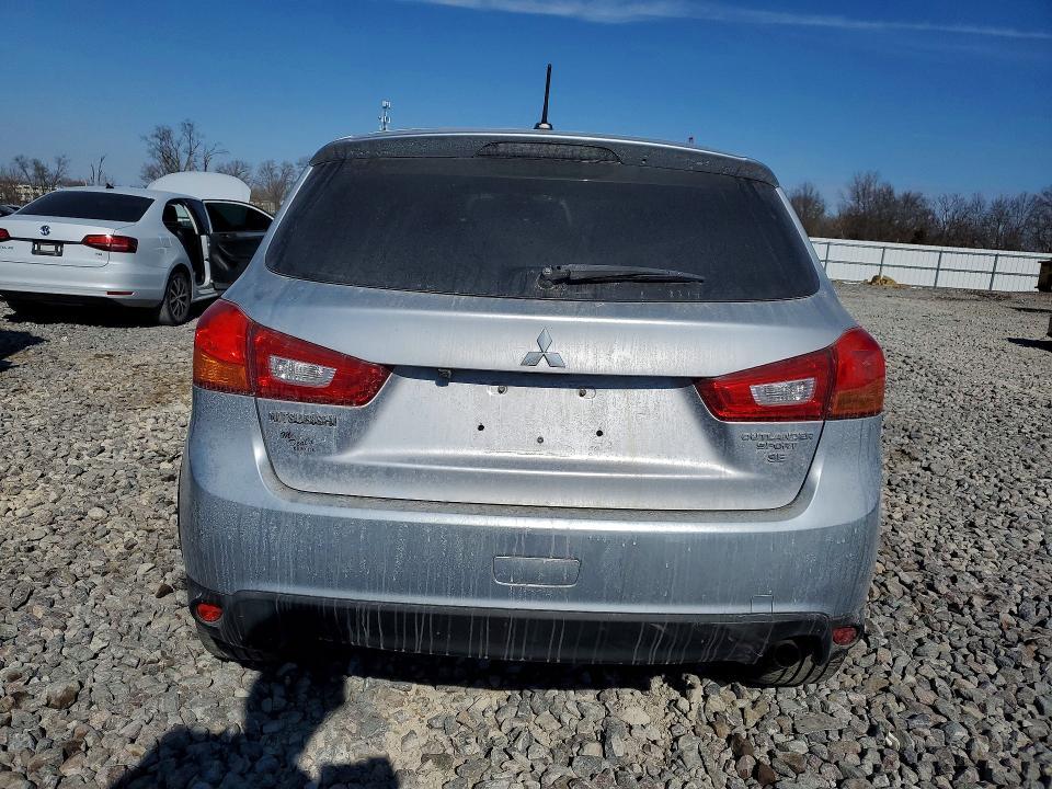2016 Mitsubishi Outlander Sport es