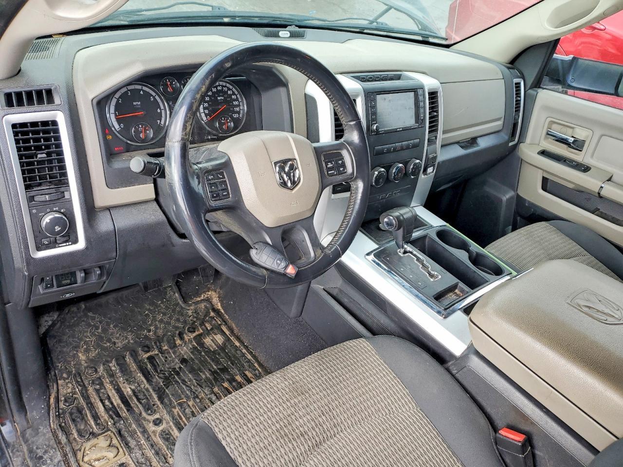 2012 Dodge RAM 1500 SLT