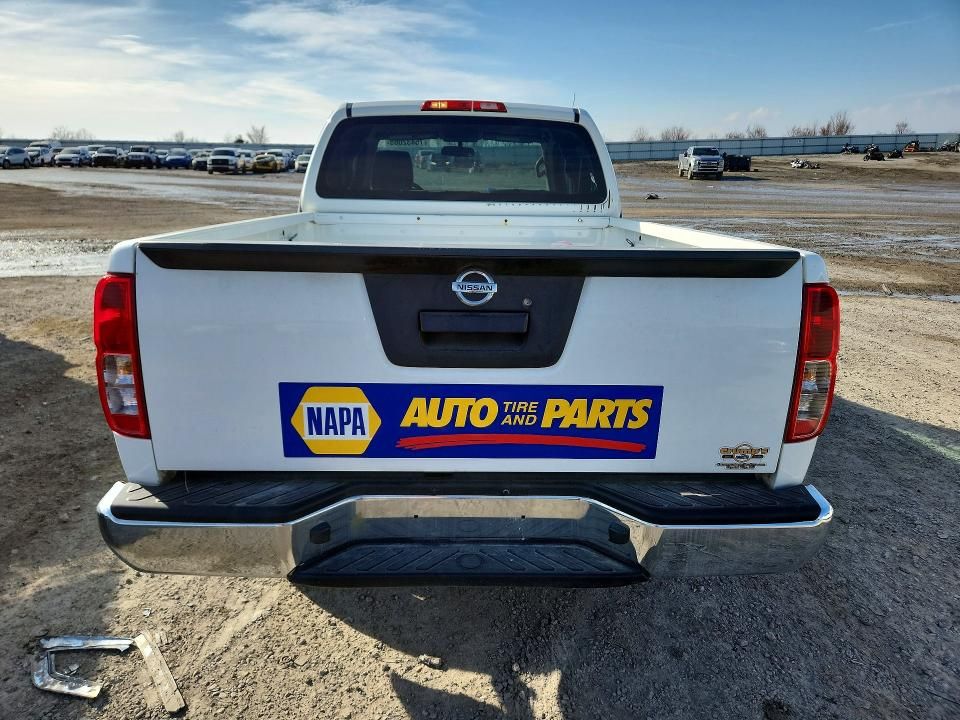 2017 Nissan Frontier s