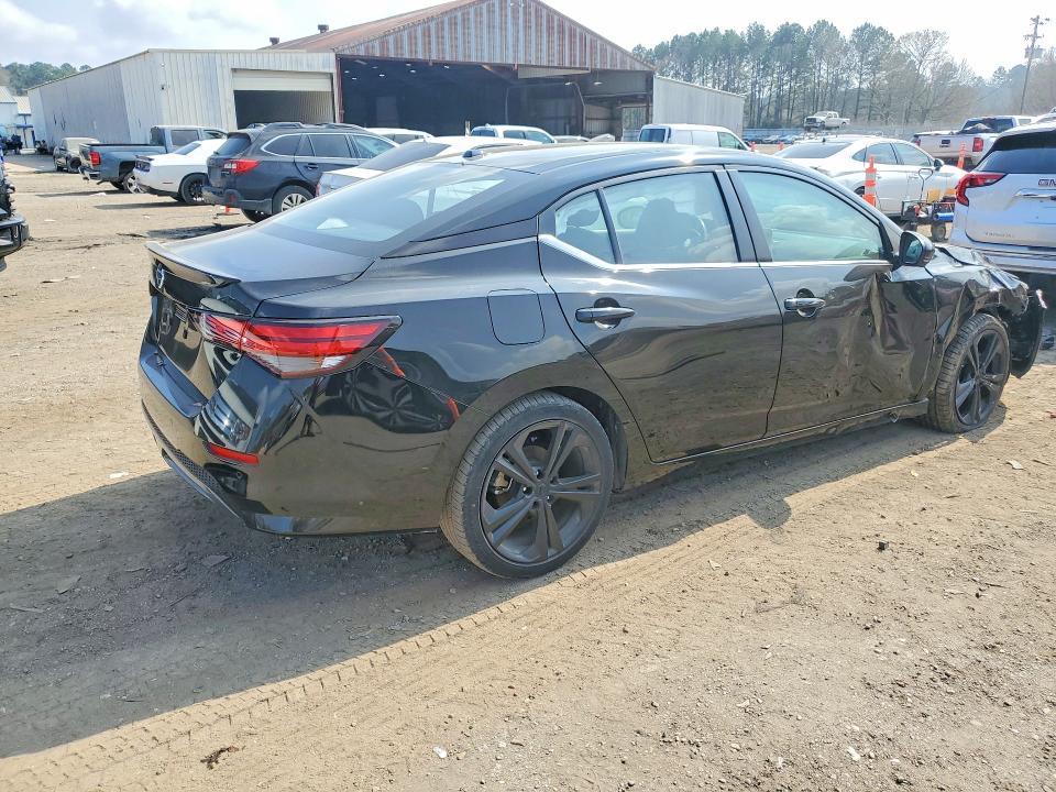 2023 Nissan Sentra sr