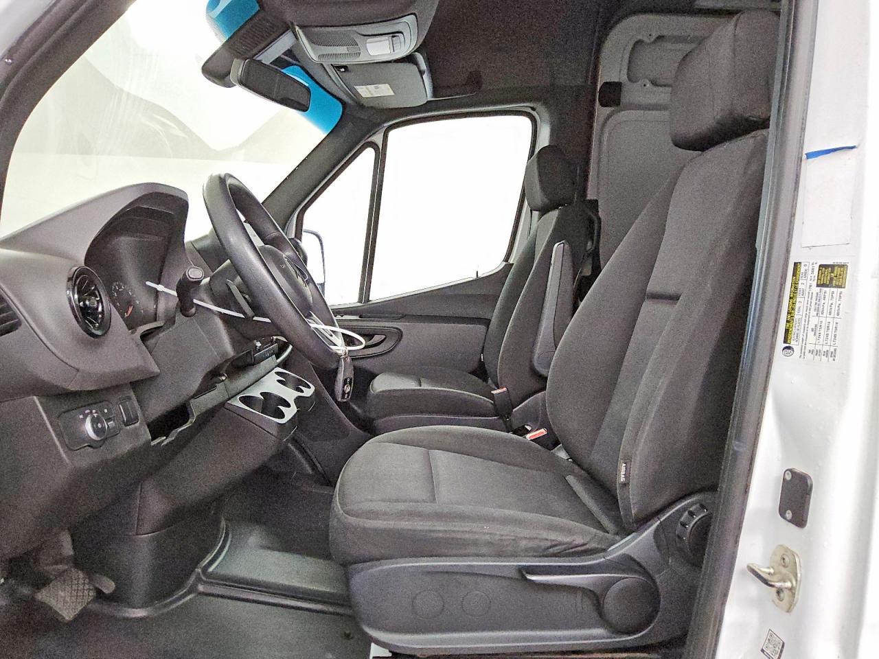 2023 Mercedes-Benz Sprinter 2500