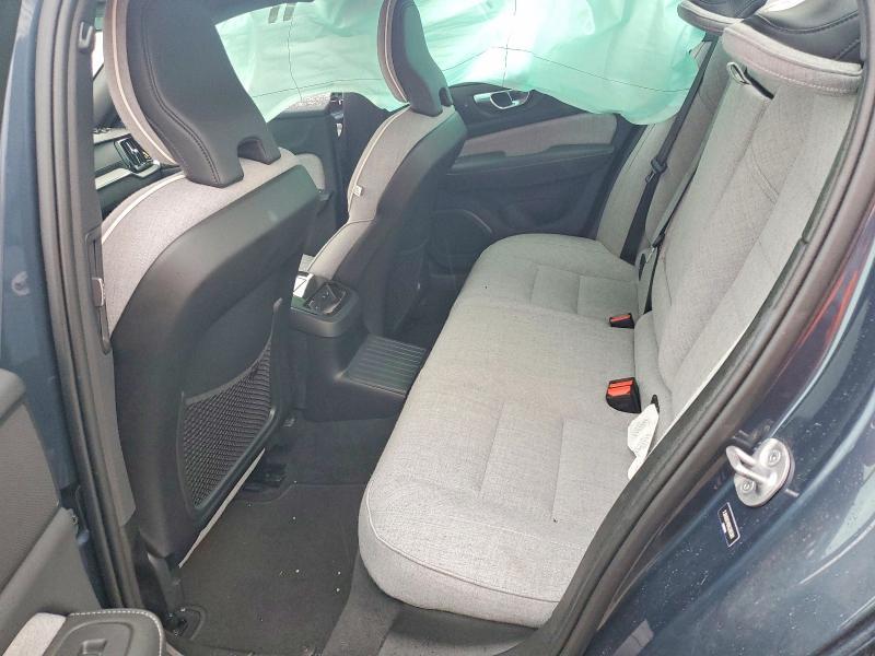 2024 Volvo S60 Ultimate