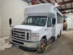 2016 Ford Econoline E350 Super Duty Cutaway Van