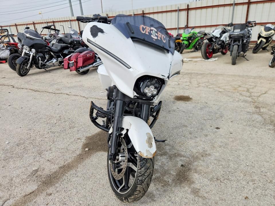 2024 Harley-Davidson Flhx