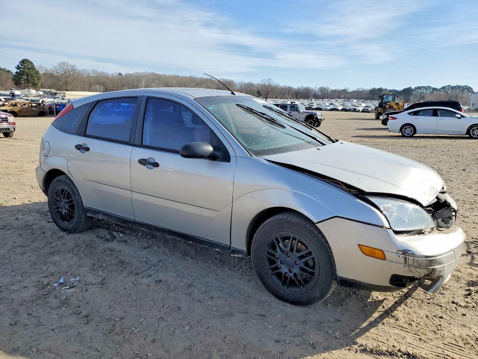 2005 Ford Focus ZX5