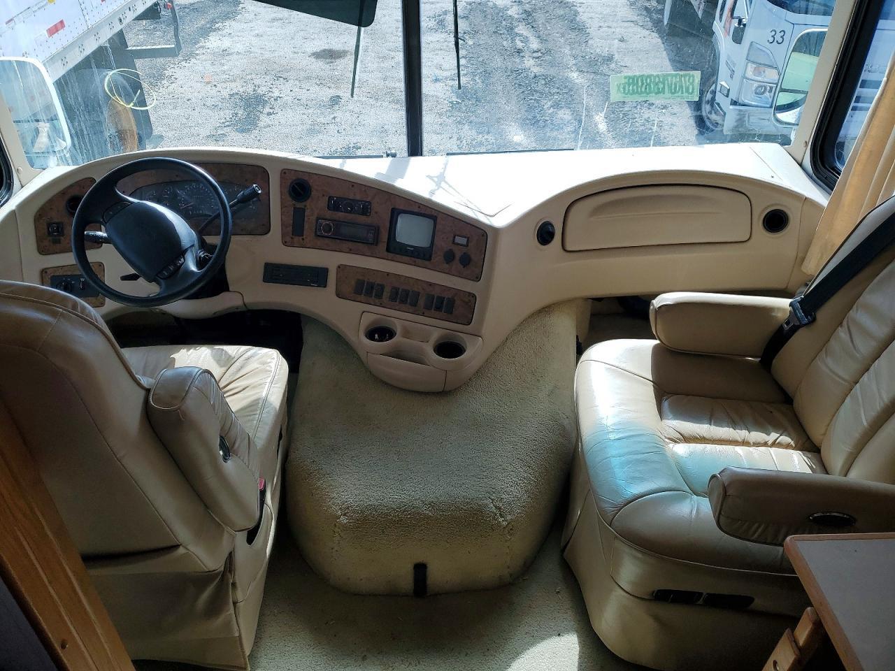 2000 Ford Santara RV