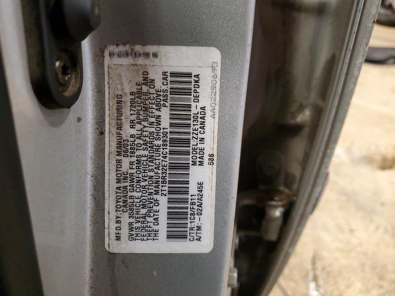 2004 Toyota Corolla ce