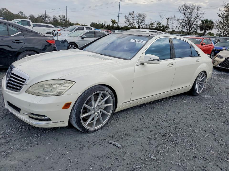2013 Mercedes-Benz S 550