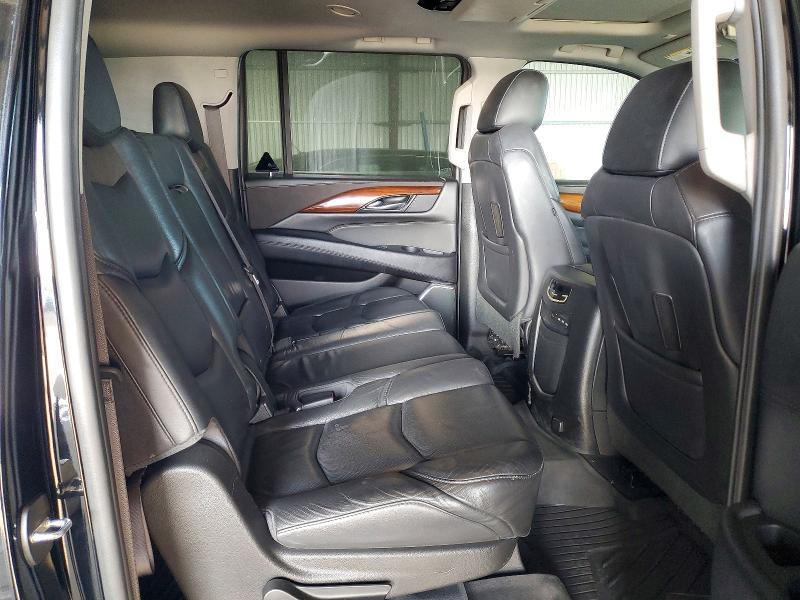 2018 Cadillac Escalade esv Luxury