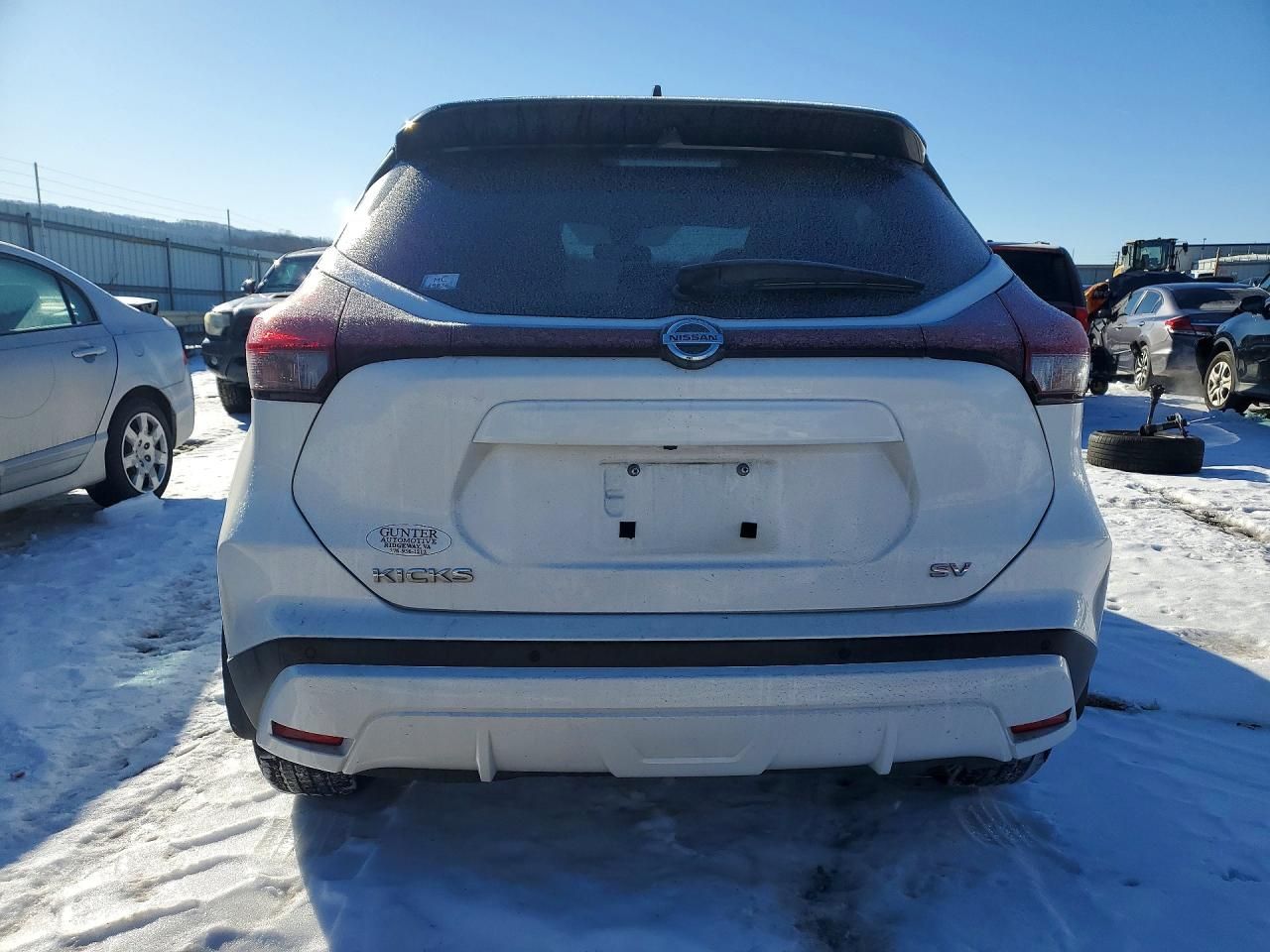 2021 Nissan Kicks sv