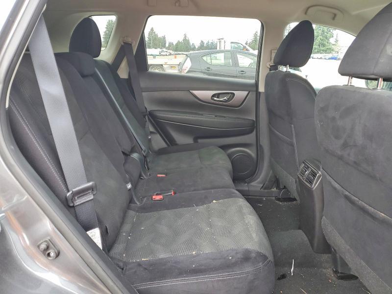 2015 Nissan Rogue sv