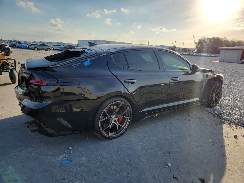 2018 KIA Stinger GT2