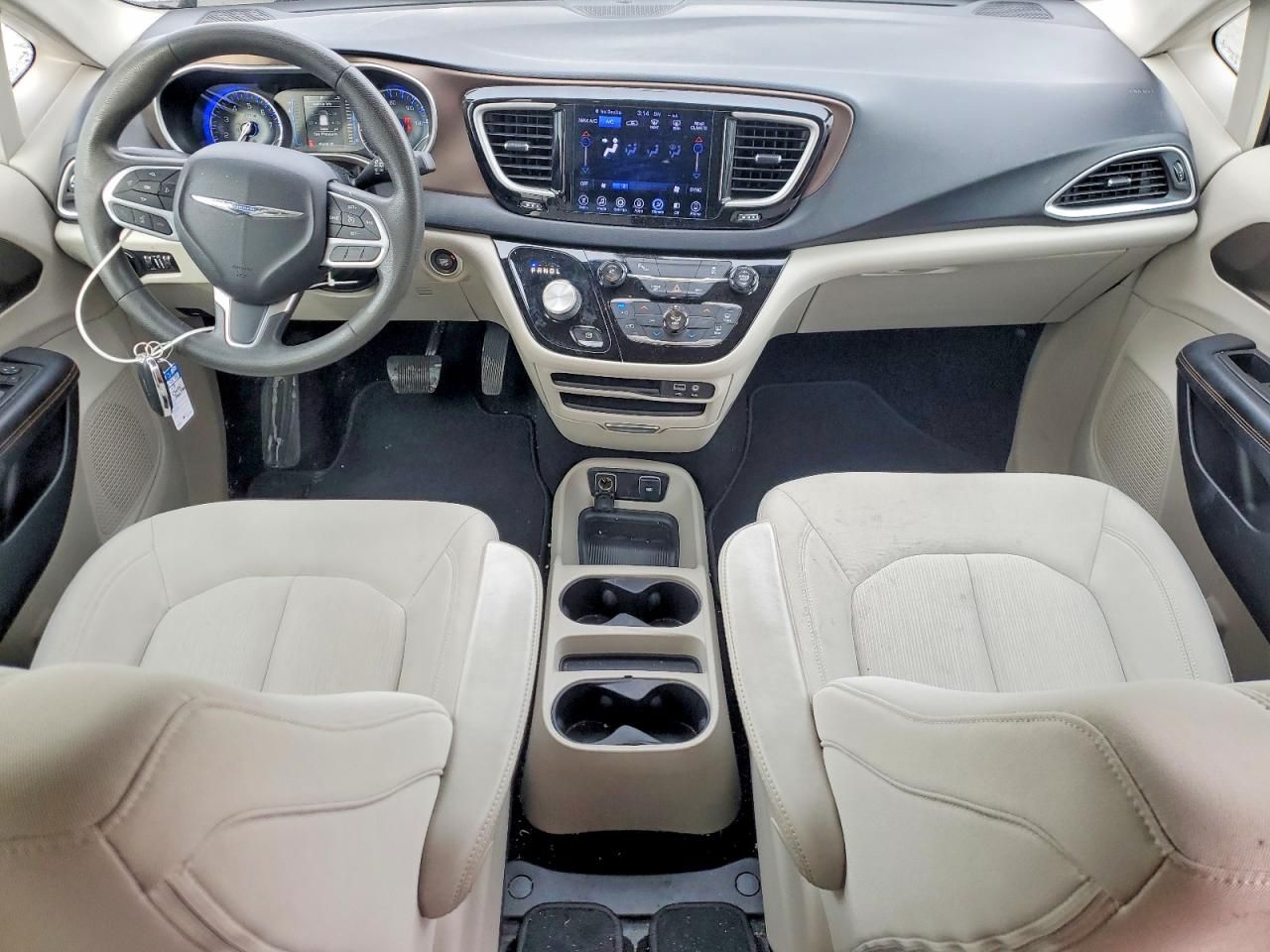 2017 Chrysler Pacifica Touring