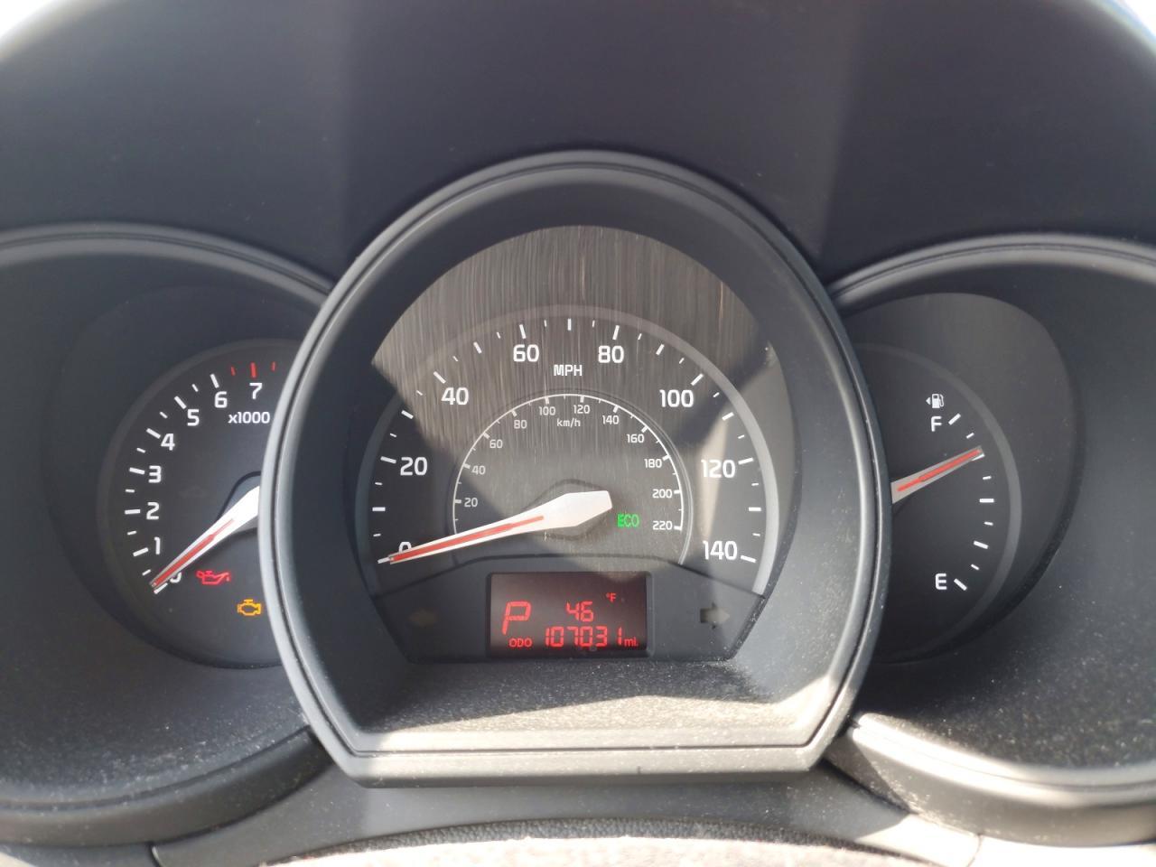 2013 KIA Rio lx
