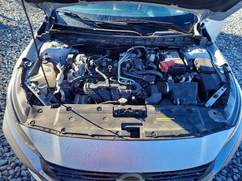 2023 Nissan Altima sv