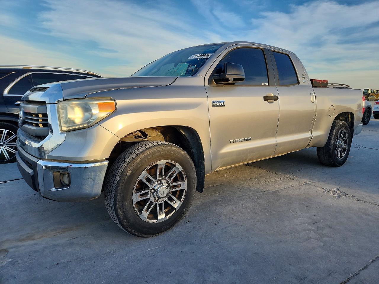 2014 Toyota Tundra SR5 5.7L V8 Double Cab