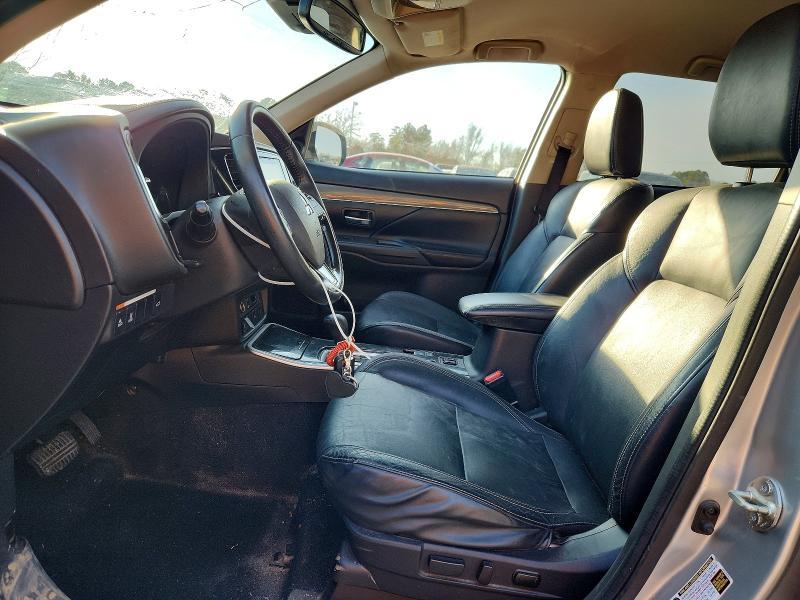 2020 Mitsubishi Outlander se