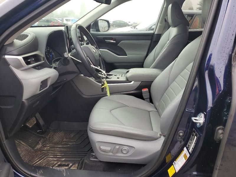 2020 Toyota Highlander Hybrid xle