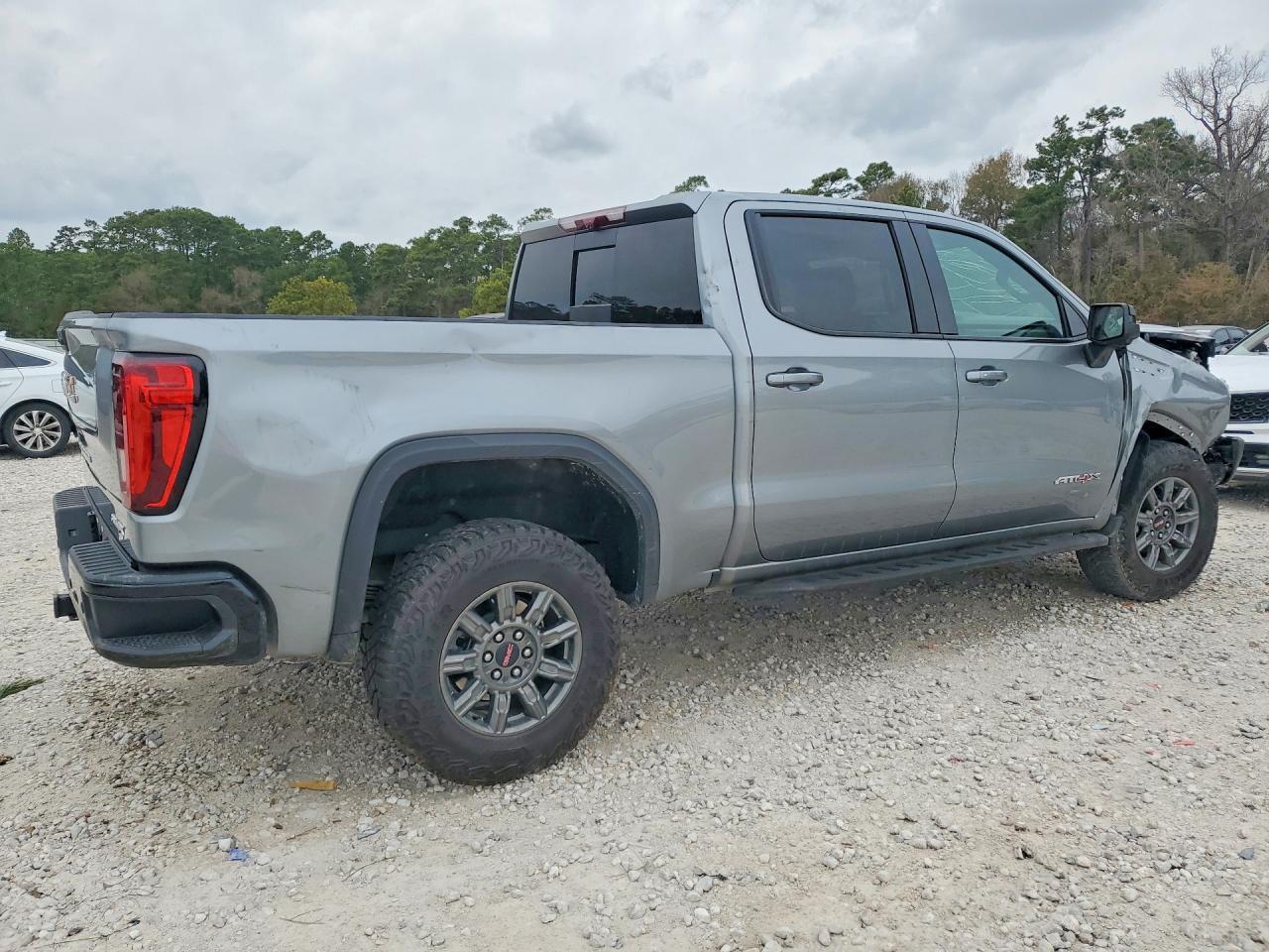2026 GMC Sierra K1500 AT4X