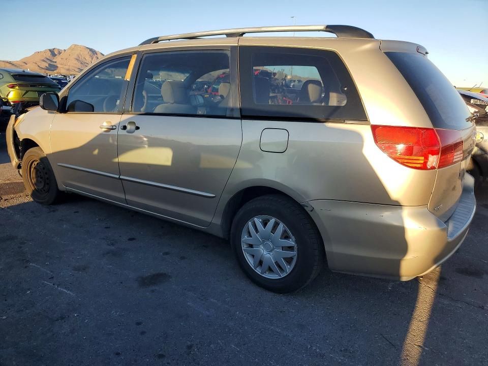 2005 Toyota Sienna ce