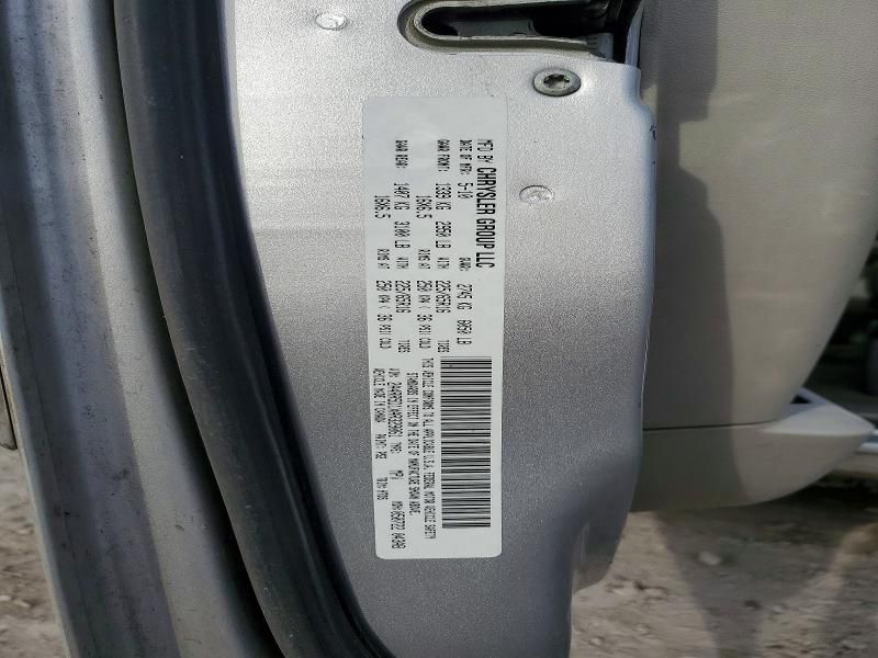 2010 Chrysler Town & Country Touring