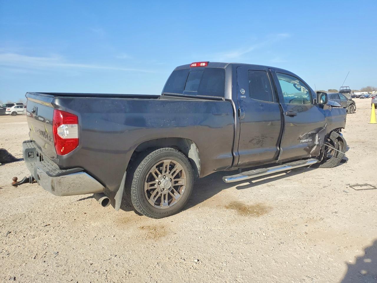2015 Toyota Tundra SR5