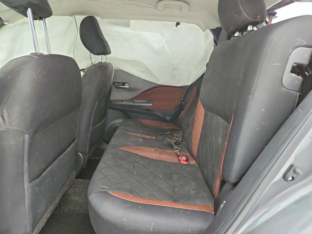 2018 Nissan Kicks s