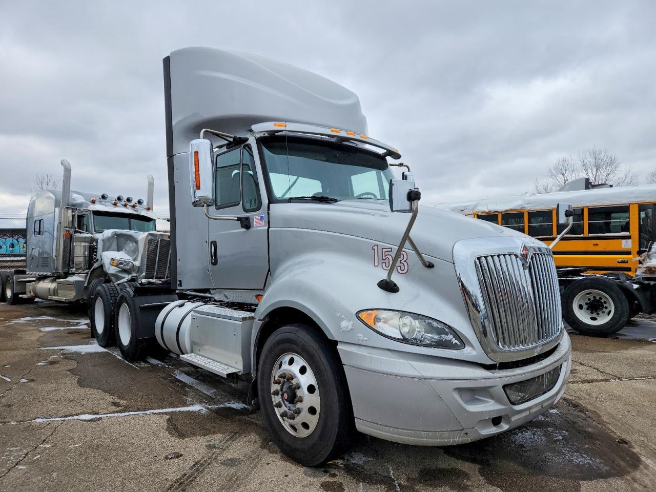 2017 International LF687 Semi Truck