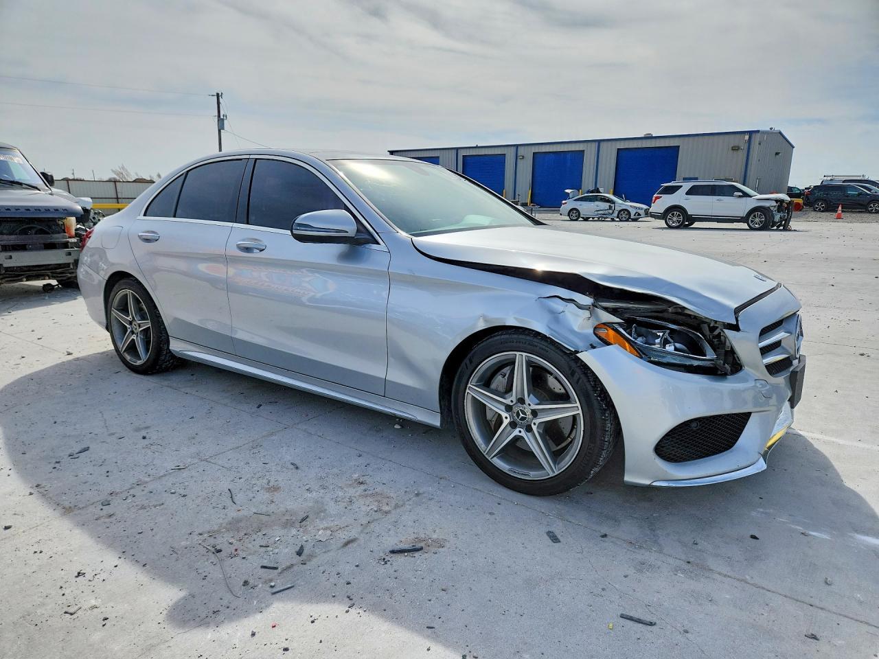 2017 Mercedes-Benz C300