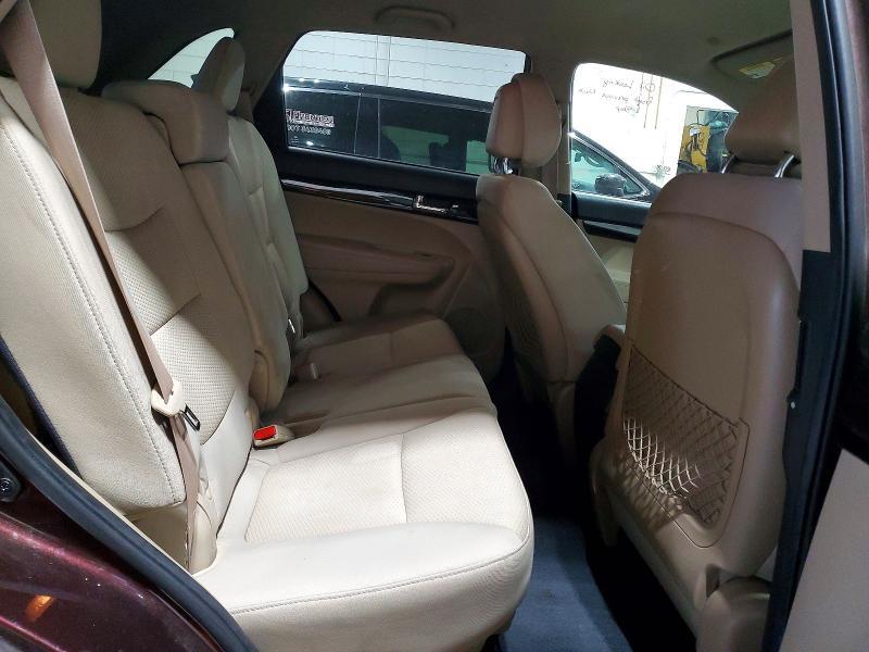 2011 KIA Sorento lx