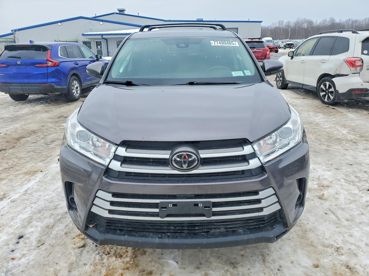 2019 Toyota Highlander le