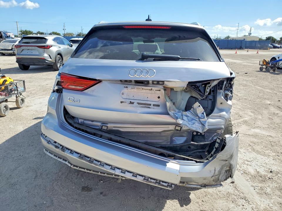 2021 Audi Q3 Premium 40