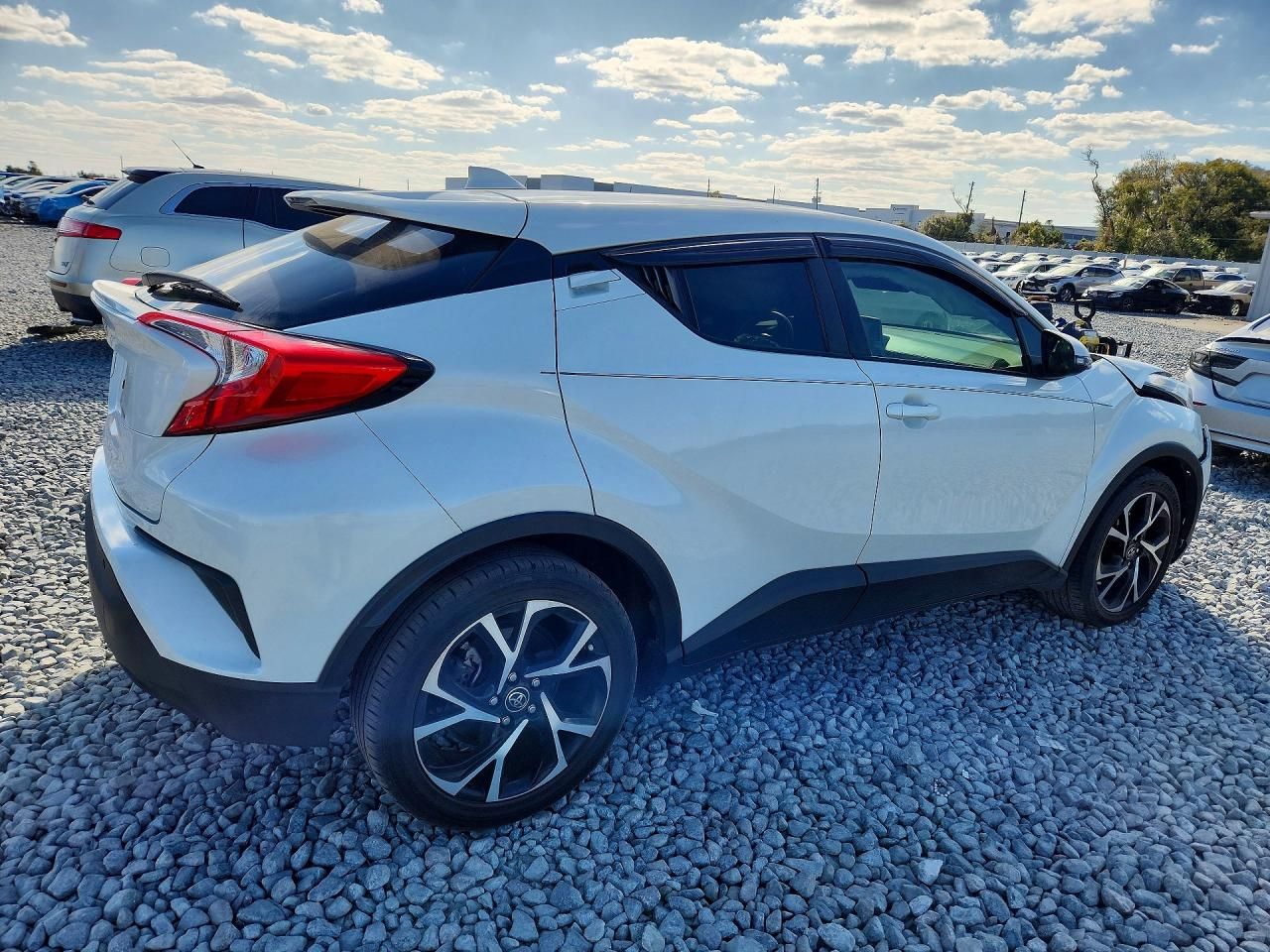 2019 Toyota C-hr xle
